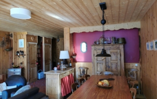 Pièce à vivre de l'appartement